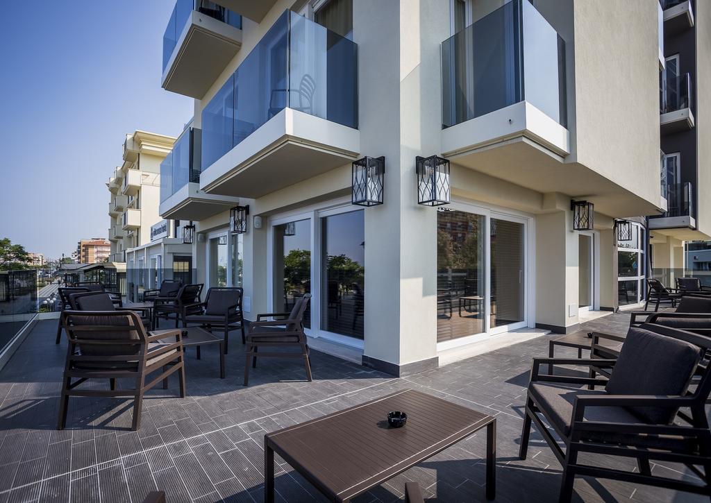 צ'סנטיקו Hotel Vista Mare & Spa - Aperto Tutto L'Anno מראה חיצוני תמונה