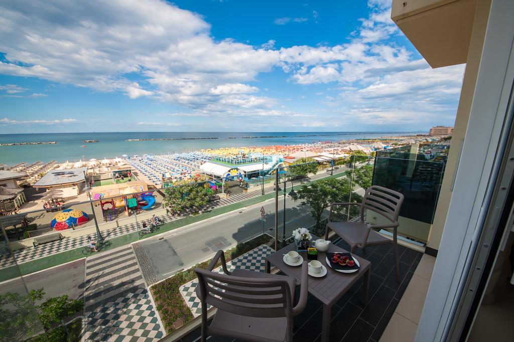 צ'סנטיקו Hotel Vista Mare & Spa - Aperto Tutto L'Anno מראה חיצוני תמונה