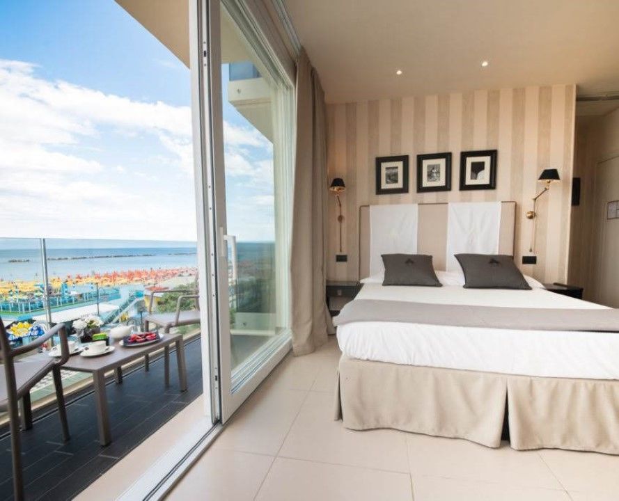 צ'סנטיקו Hotel Vista Mare & Spa - Aperto Tutto L'Anno מראה חיצוני תמונה