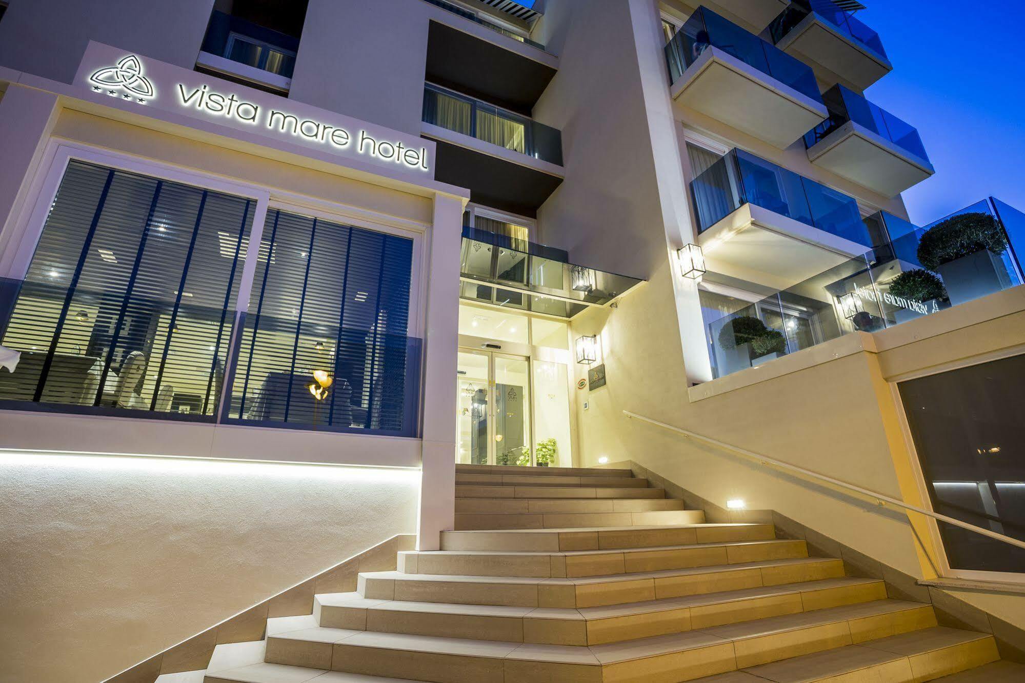 צ'סנטיקו Hotel Vista Mare & Spa - Aperto Tutto L'Anno מראה חיצוני תמונה